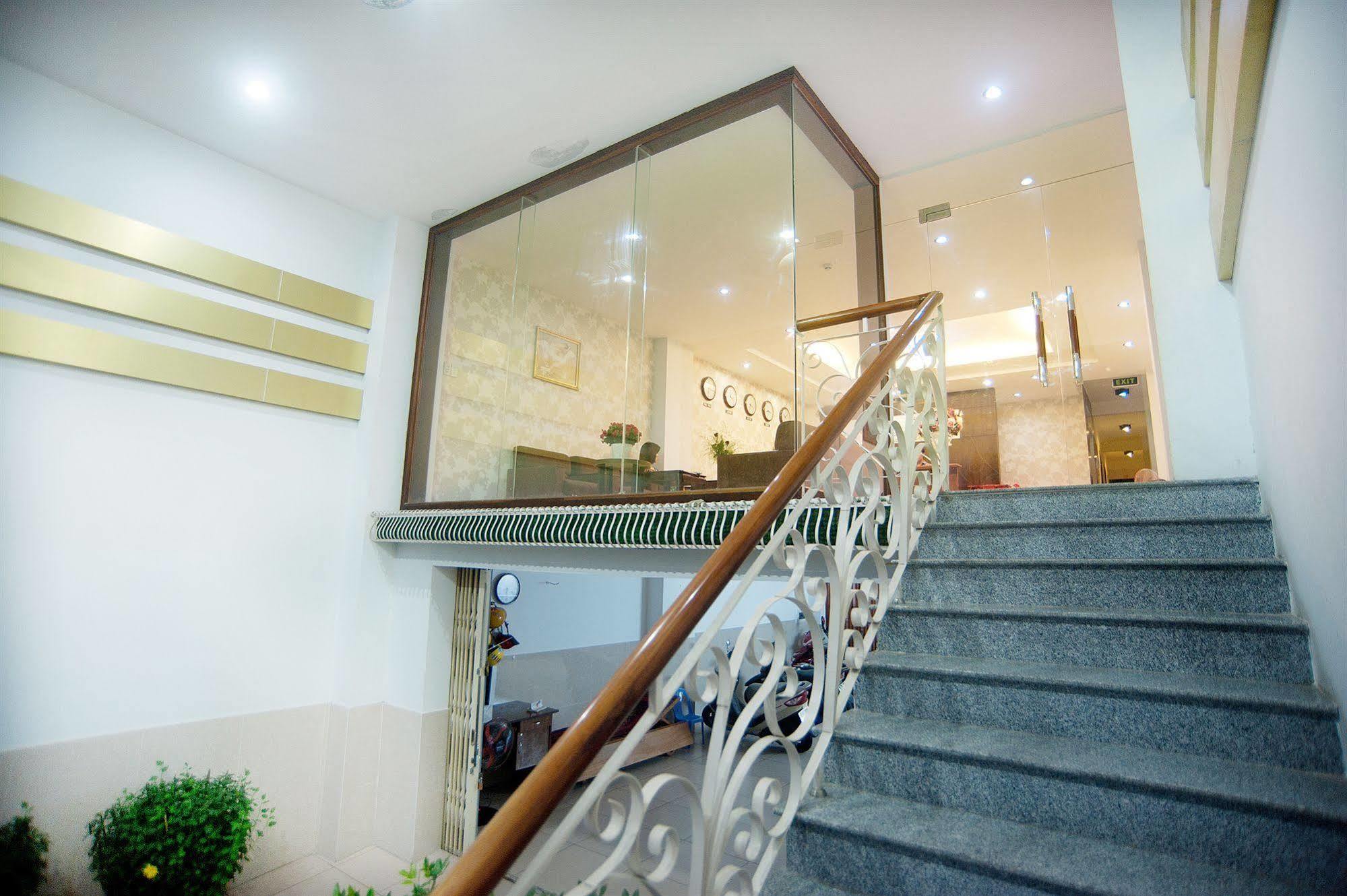 Bin Star Hotel Danang Exterior photo